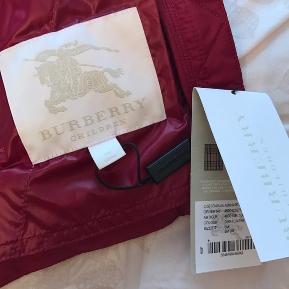 ‼️ Sold ‼️New Burberry coat - Picture 5 of 5